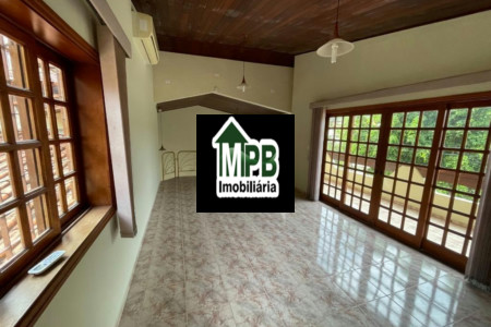 Sobrado à venda com 3 quartos, sendo 1 suíte, em Jardim Refúgio, Sorocaba, SP