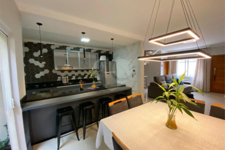 Casa à venda com 3 suítes no condomínio Belle Villle, São Paulo - SP