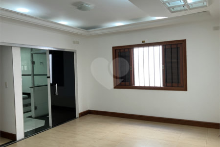 Casa à venda com 3 suítes em Jardim Pagliato, Sorocaba, SP