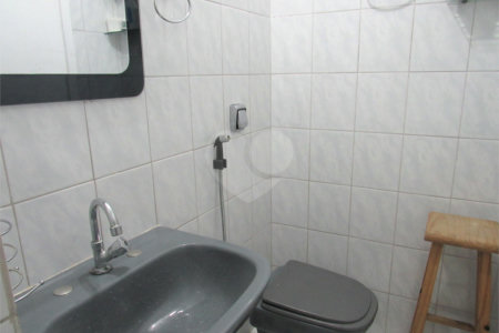 Sobrado à venda com 3 quartos, sendo 1 suíte, em Granja Julieta, São Paulo, SP