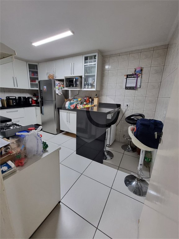 Casa à venda com 3 quartos, sendo 1 suíte, no condomínio Res Azaléias, São Paulo - SP