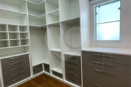Casa à venda com 4 suítes em Jardim Imperial Hills Iii, Arujá, SP