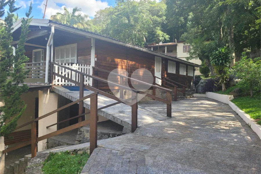 Sítio à venda com 6 quartos, sendo 3 suítes, em Serra da Cantareira, Mairiporã, SP