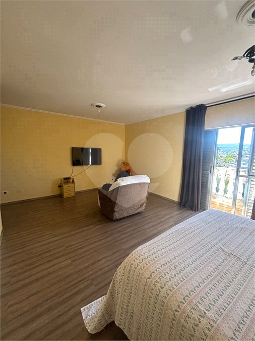 Casa à venda com 5 quartos em Vila Nova Cachoeirinha, São Paulo, SP