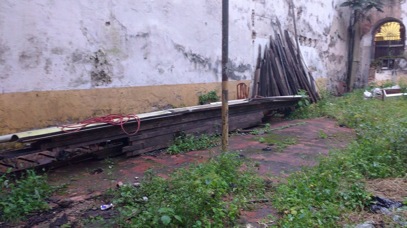 Terreno à venda, 1098 m² por R$ 4.000.000,00 - Centro - Santos/SP
