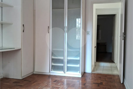 Sobrado para alugar com 3 quartos, sendo 1 suíte,  em Vila Progredior, São Paulo, SP
