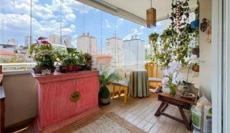 Apartamento à venda com 4 quartos, sendo 1 suíte,  em Vila Mariana, São Paulo, SP