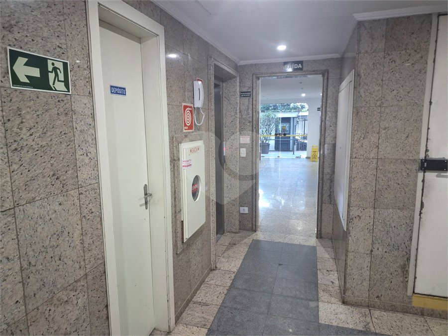 Apartamento à venda com 2 quartos em Vila Madalena, São Paulo, SP
