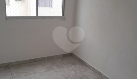 Apartamento à venda com 2 quartos em Jardim do Lago, São Paulo, SP
