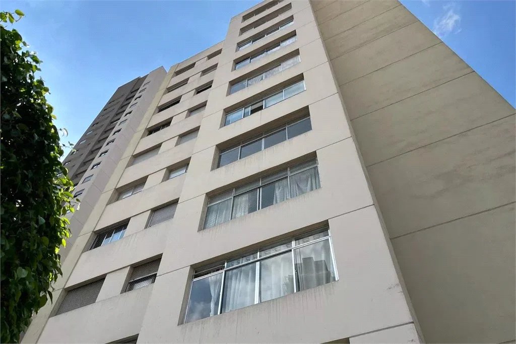 Apartamento à venda com 3 quartos, sendo 1 suíte, em Água Branca, São Paulo, SP