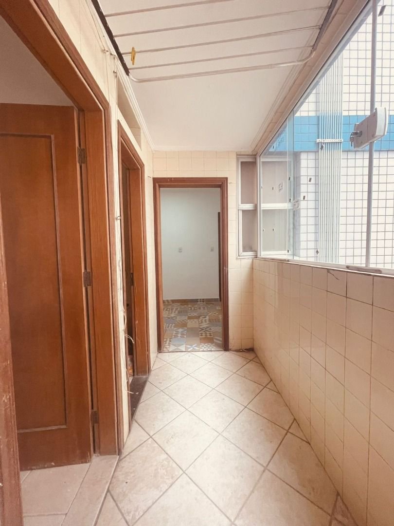 Apartamento com 2 dormitórios à venda, 90 m² por R$ 740.000,00 - Boqueirão - Santos/SP