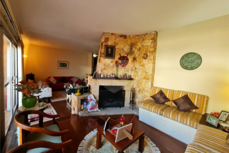 Casa à venda com 3 quartos, sendo 1 suíte, em Interlagos, São Paulo, SP