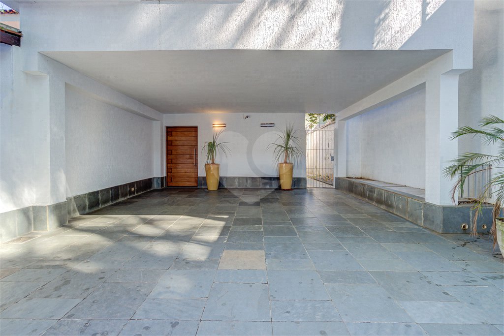 Casa de Vila à venda com 4 quartos, sendo 2 suítes,  em Jardim Marajoara, São Paulo, SP