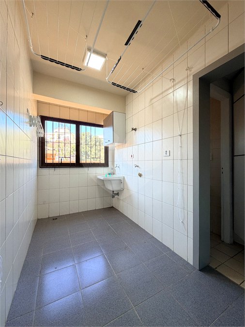Apartamento à venda com 3 quartos, sendo 1 suíte, em Alto da Boa Vista, São Paulo, SP