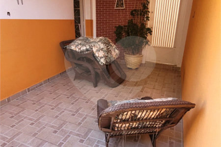 Casa à venda com 5 quartos, sendo 1 suíte, em Vila Hortência, Sorocaba, SP