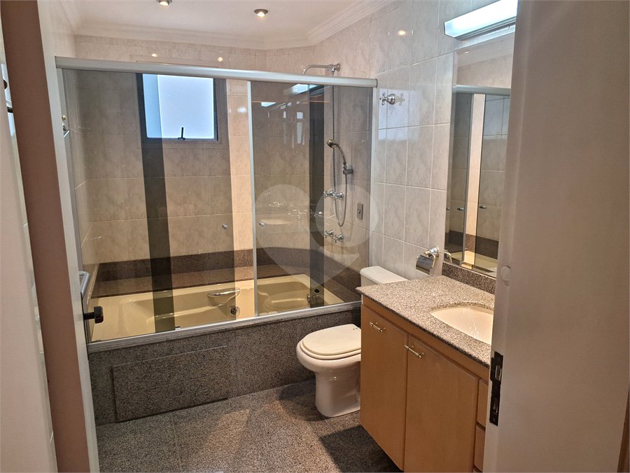 Apartamento à venda com 3 suítes em Santana, São Paulo, SP