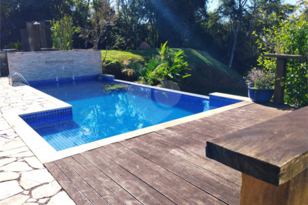 Casa à venda com 4 quartos, sendo 1 suíte, em Jardim Marica, Mogi das Cruzes, SP