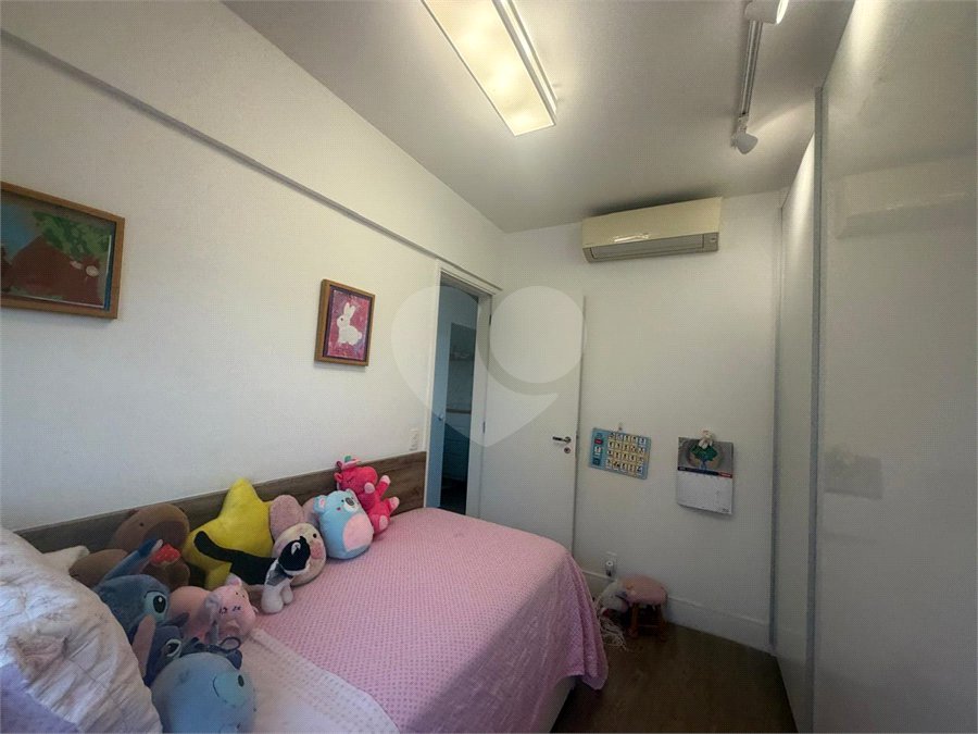 Apartamento à venda com 3 quartos, sendo 1 suíte,  em Alto da Boa Vista, São Paulo, SP