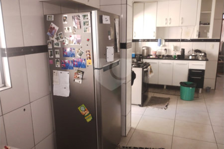Sobrado à venda com 2 quartos em Jardim Sabará, São Paulo, SP