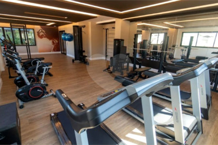 Apartamento à venda com 3 quartos, sendo 1 suíte,  em Planalto Paulista, São Paulo, SP