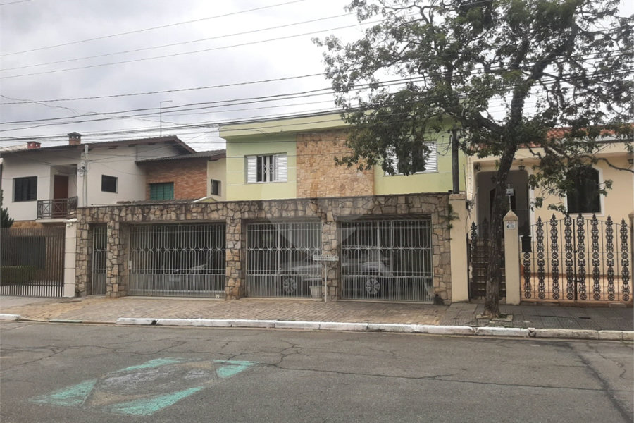 Sobrado à venda com 4 quartos, sendo 2 suítes, em Tremembé, São Paulo, SP