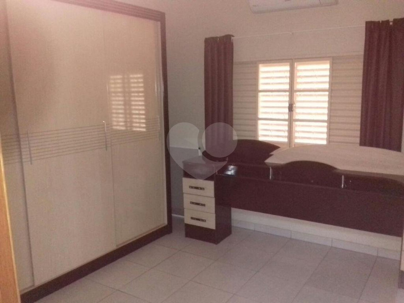 Sobrado à venda com 4 quartos, sendo 1 suíte, em Freguesia do Ó, São Paulo, SP