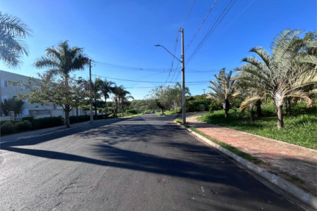 Apartamento no Monte D'oro á venda.