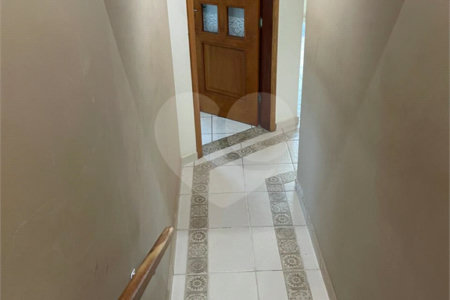 Casa à venda com 3 quartos, sendo 1 suíte, em Recreio Maristela, Atibaia, SP
