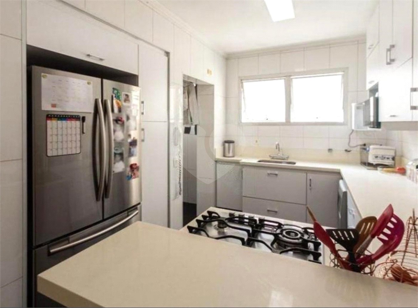 Apartamento à venda com 2 quartos, sendo 1 suíte,  em Jardim Paulista, São Paulo, SP