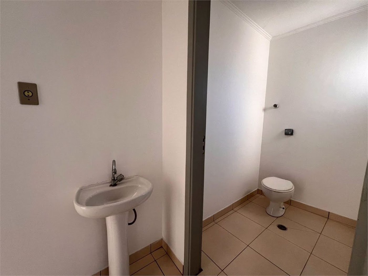 Sala Comercial para venda e locação, Centro, Santos - SA0054.