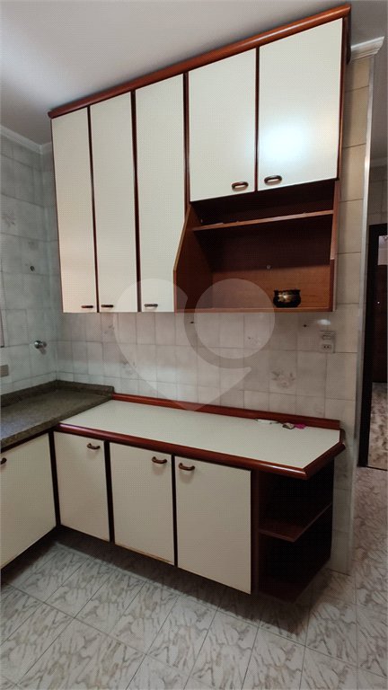 Sobrado à venda com 3 quartos, sendo 1 suíte,  em Artur Alvim, São Paulo, SP