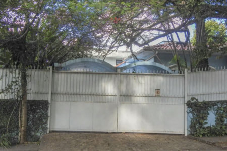 Casa Térrea à venda com 4 quartos, sendo 2 suítes,  em Jardim das Bandeiras, São Paulo, SP