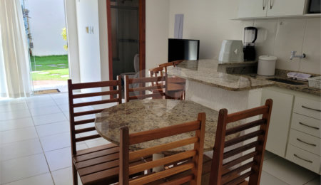 Apartamento à venda com 1 suíte em Taperapuan, Porto Seguro, BA
