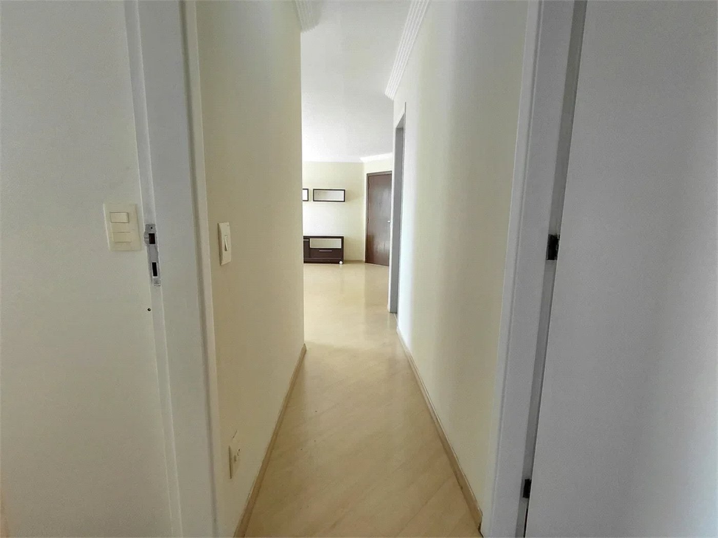 Apartamento à venda com 3 suítes em Vila Romana, São Paulo, SP