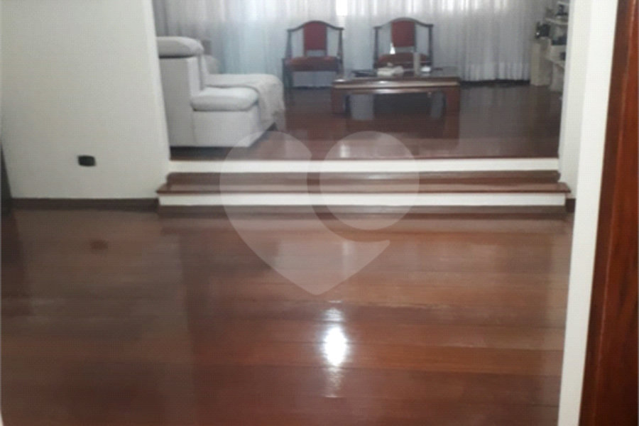 Sobrado à venda com 3 quartos, sendo 1 suíte, em Limão, São Paulo, SP
