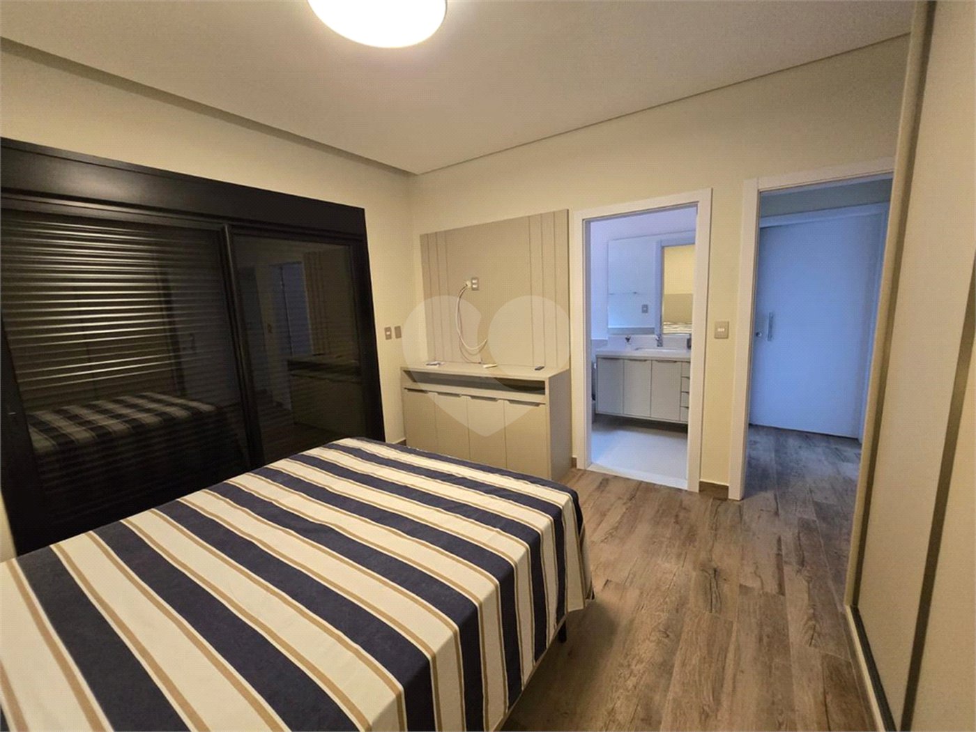 Casa à venda com 4 suítes no condomínio Terras de Santa Teresa II, Itupeva - SP