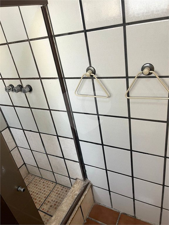 Apartamento à venda com 4 suítes em Vila Uberabinha, São Paulo, SP