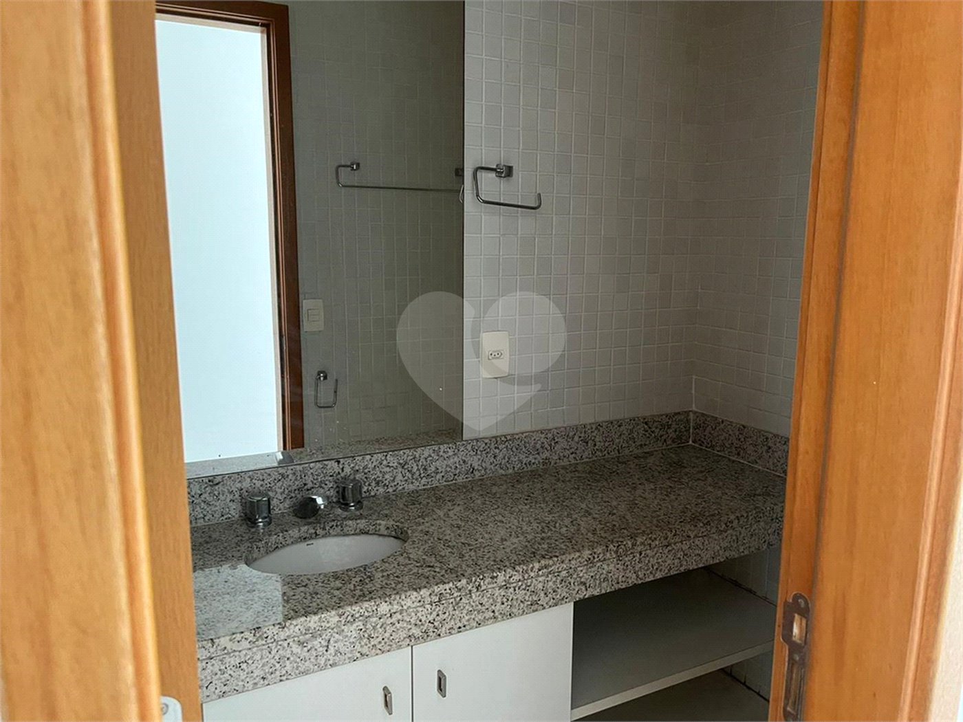 Cobertura à venda com 2 quartos, sendo 1 suíte, em Recreio dos Bandeirantes, Rio de Janeiro, RJ