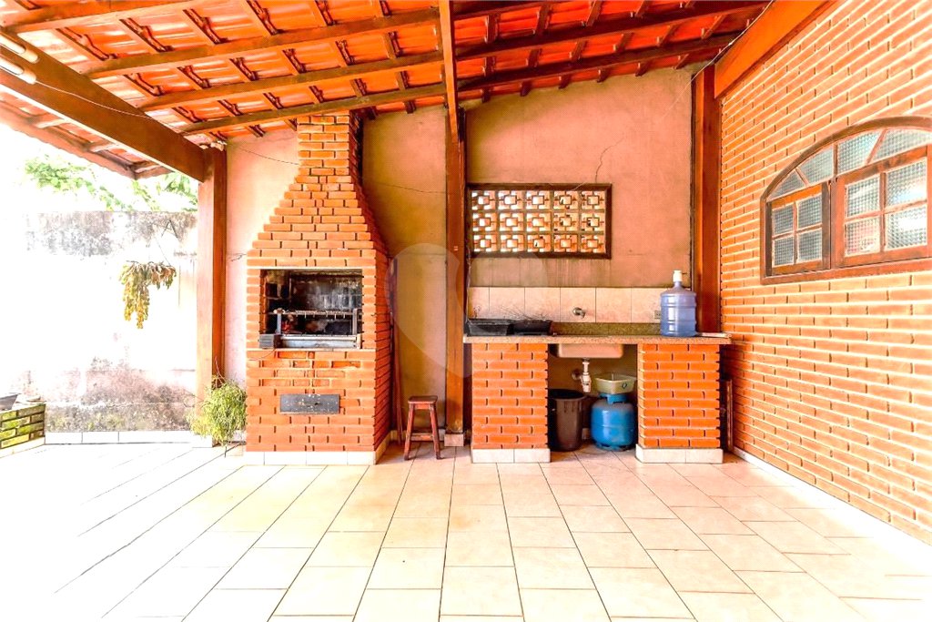 Sobrado à venda com 4 quartos, sendo 1 suíte, em Vila Nova Mazzei, São Paulo, SP