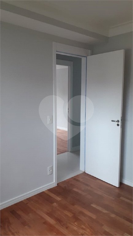 Apartamento à venda com 3 quartos, sendo 1 suíte,  em Jardim Vazani, São Paulo, SP