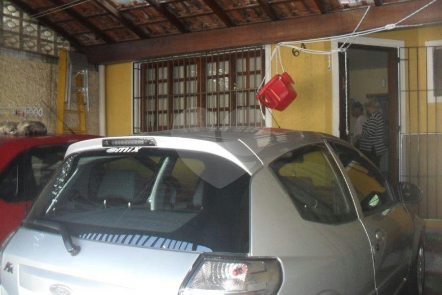Sobrado à venda com 3 quartos, sendo 1 suíte, em Artur Alvim, São Paulo, SP