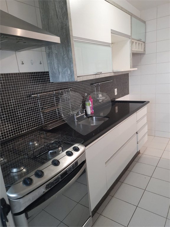 Apartamento à venda ou para alugar com 3 quartos, sendo 1 suíte, em Cidade São Francisco, São Paulo, SP