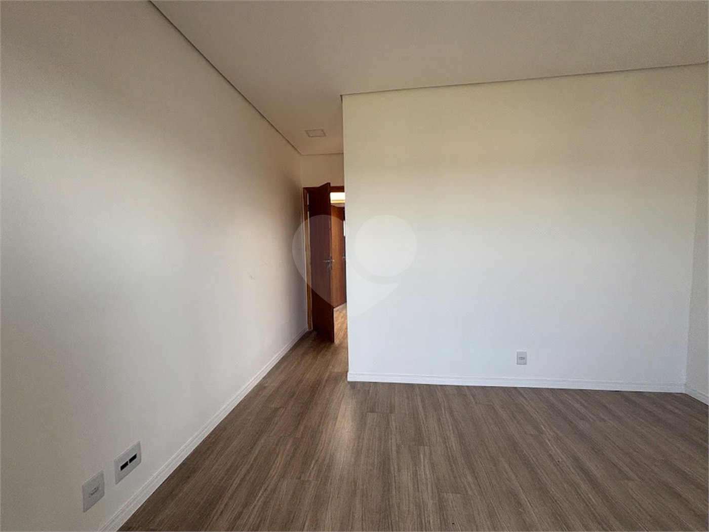 Casa de Vila à venda com 2 suítes em Jardim Novo Horizonte, Sorocaba, SP