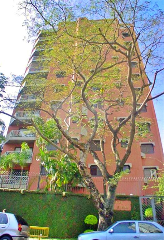 Apartamento à venda com 4 quartos, sendo 3 suítes, em Indianópolis, São Paulo, SP