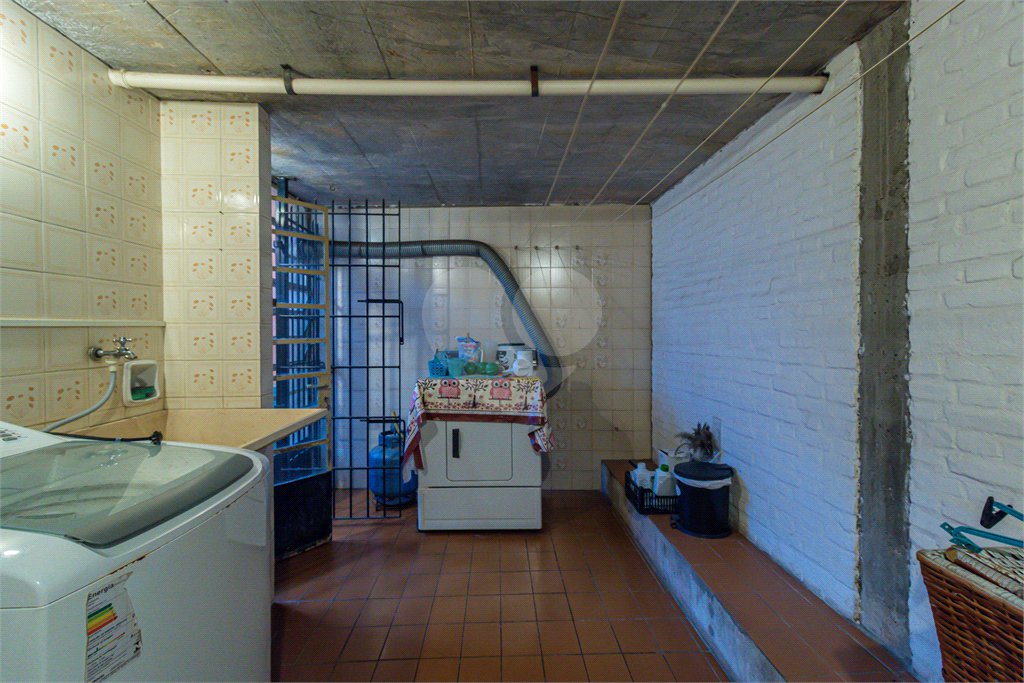 Casa à venda com 4 quartos, sendo 2 suítes, em Jardim Prudência, São Paulo, SP