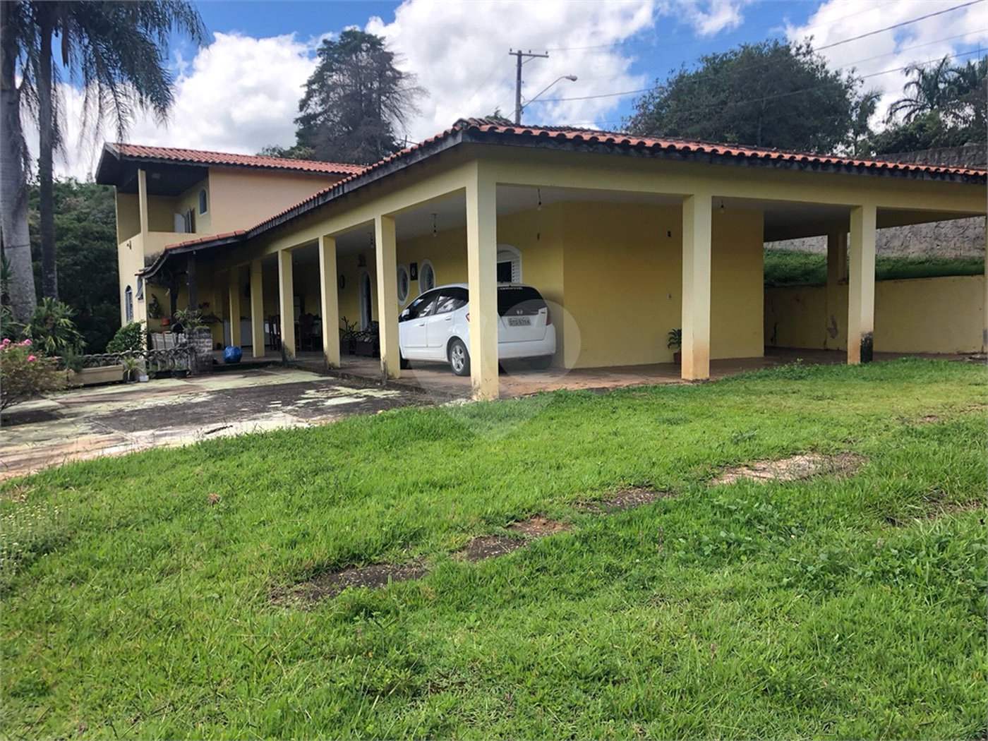 Chácara à venda com 4 quartos, sendo 2 suítes, em Vivenda, Jundiaí, SP