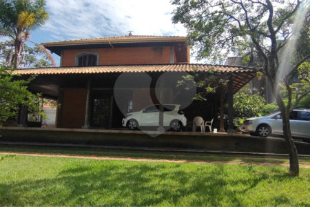 Chácara à venda com 3 quartos, sendo 1 suíte, em Chácara Flórida, Itu, SP