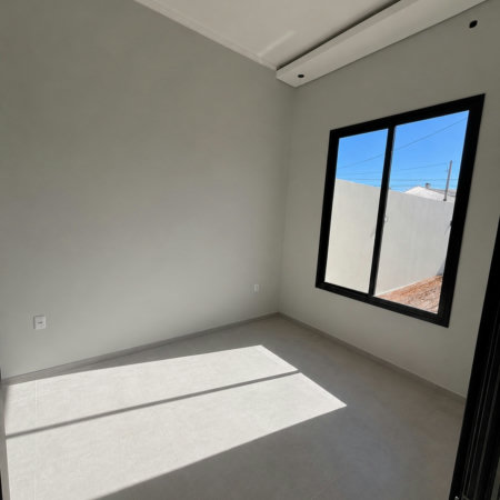 Casa à venda com 2 quartos, sendo 1 suíte,  em Vila Clementina, Três Lagoas, MS