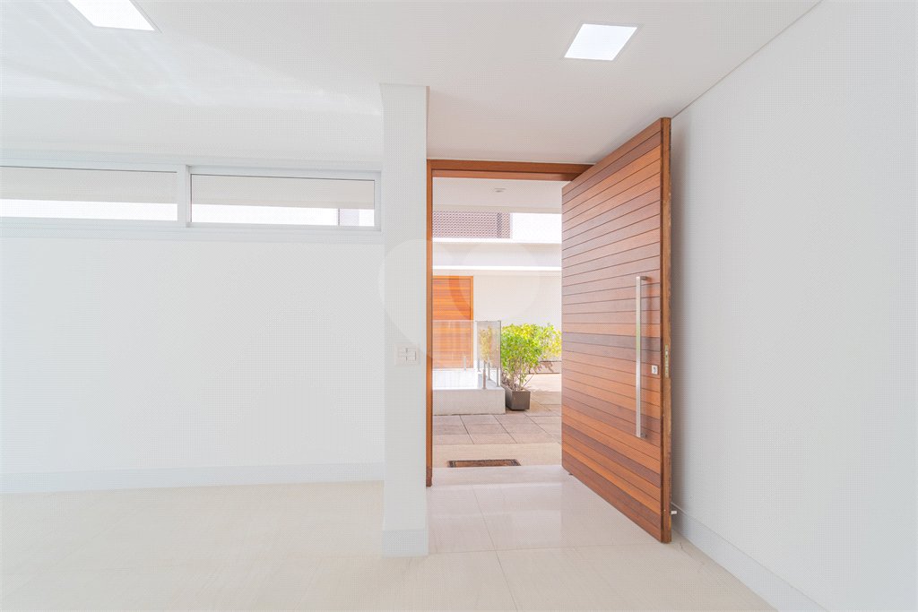 Casa à venda com 4 suítes no condomínio Villagio Quadrifolio, São Paulo - SP