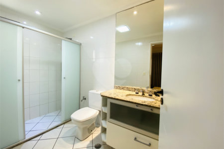 Apartamento à venda com 3 suítes em Rudge Ramos, São Bernardo do Campo, SP